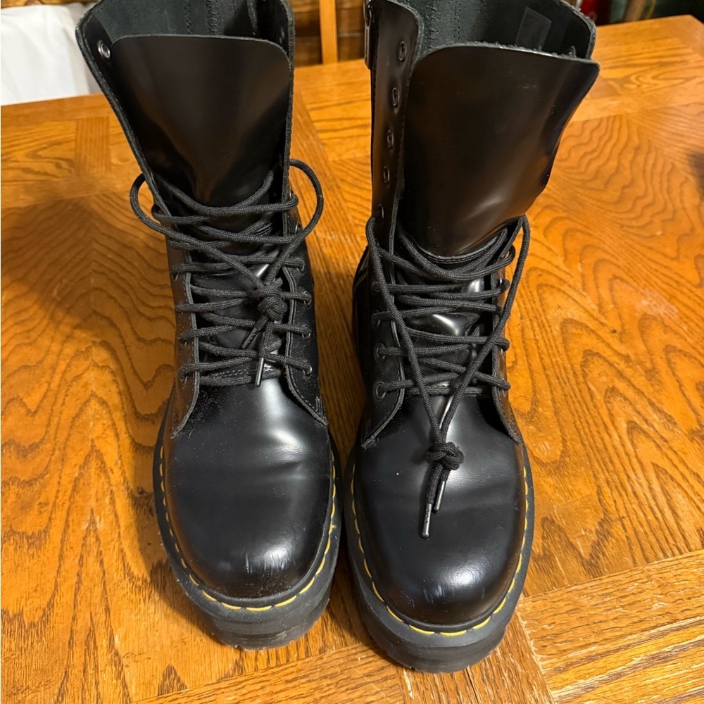 Dr. Martens Jadon Boot Smooth Leather Platforms Black Wmn's 12 Men's 11 Grunge - Picture 2 of 14